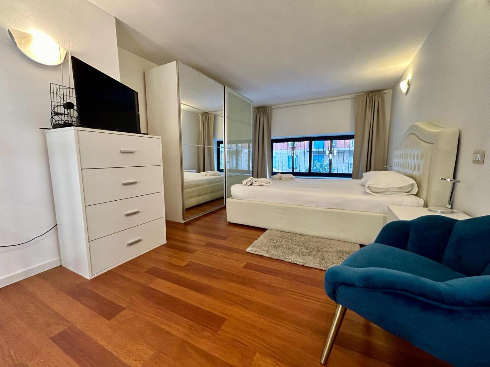 Apartamento Kibilu - Via Tolmezzo - Ospedale San Raffaele - Stazione Di Lambrate Milán Exterior foto