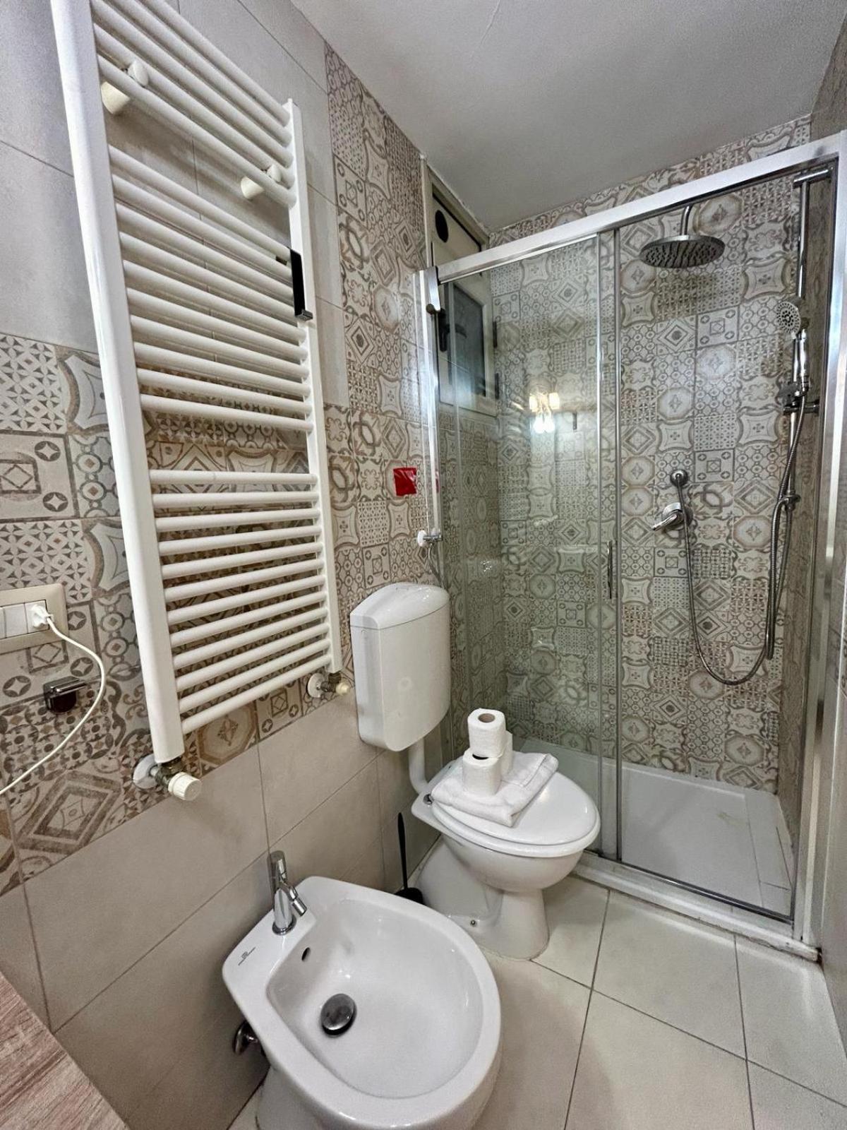 Apartamento Kibilu - Via Tolmezzo - Ospedale San Raffaele - Stazione Di Lambrate Milán Exterior foto