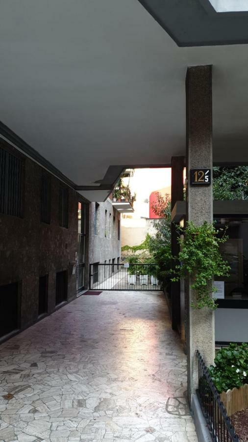 Apartamento Kibilu - Via Tolmezzo - Ospedale San Raffaele - Stazione Di Lambrate Milán Exterior foto